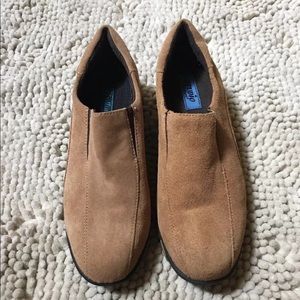Studio Brilliant Brown Suede Loafers
